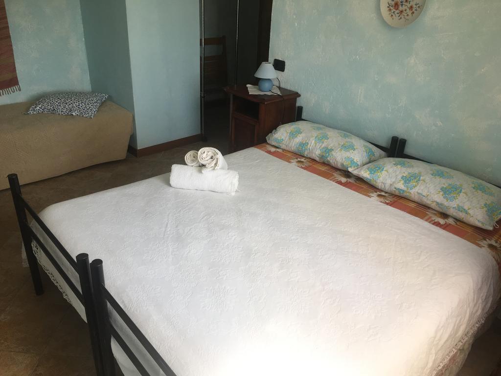 Agriturismo La Taverna Del Nonno Borzonasca Zewnętrze zdjęcie